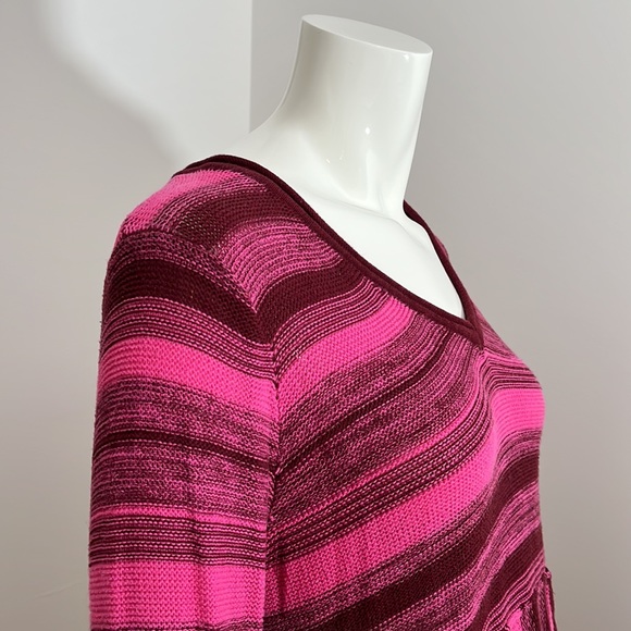 [L] BILLABONG Pink and Burgundy Long Sleeves Knit Top - Picture 4 of 9